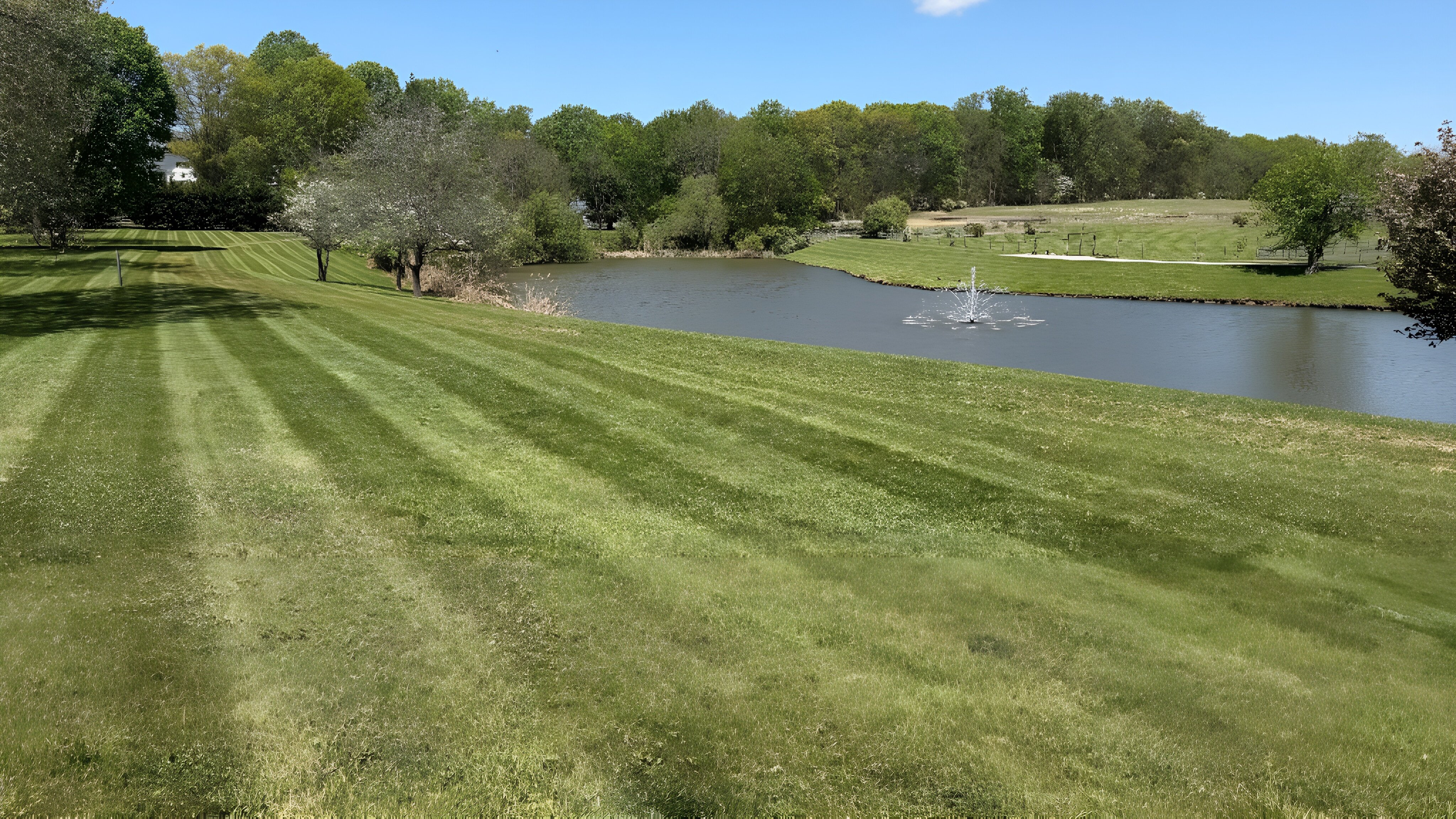 17 Windsor Estate luxury waterfront film location — 21-acre private estate in Colts Neck, New Jersey