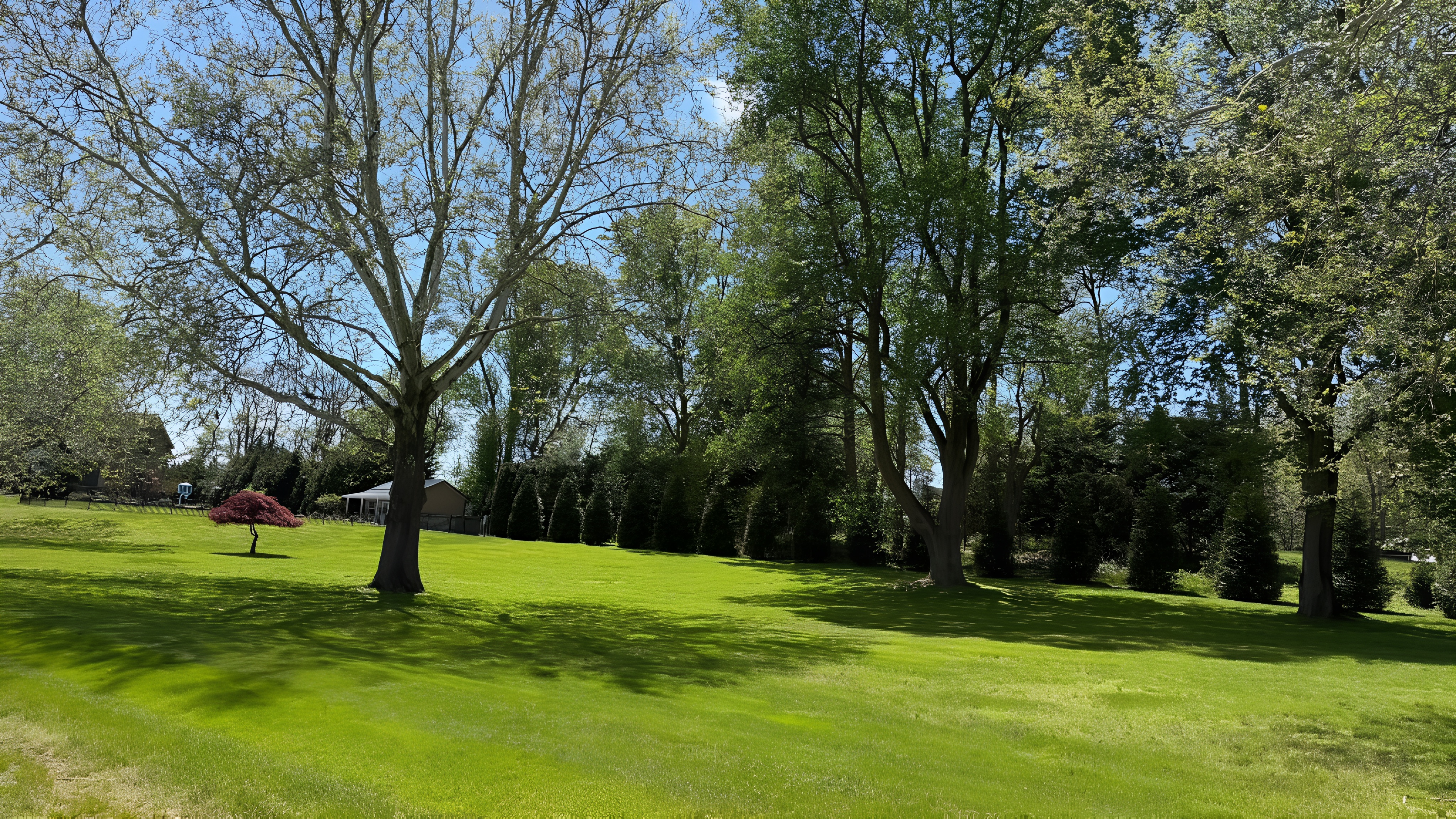Sweeping estate grounds